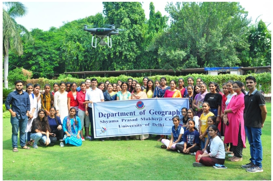 Final photos for the magazine 001 Copy